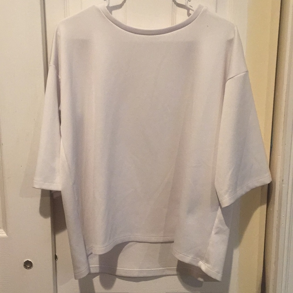 Where ZARA top, box fit half sleeved